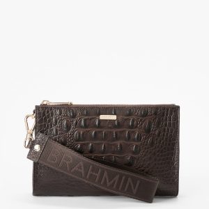 Chocolate Alden Road swatch