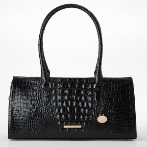 Black Melbourne swatch