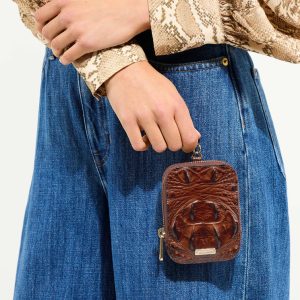 Katelynn Pouch
