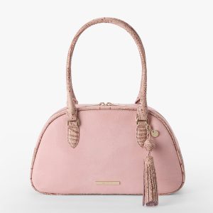 Blush Adrift swatch