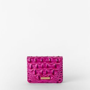 Electric Fuchsia Melbourne swatch