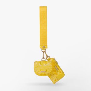 Vivid Yellow Melbourne swatch