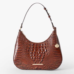 Pecan Melbourne swatch