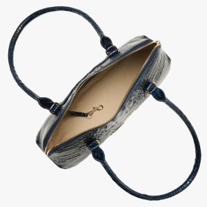 Jennifer