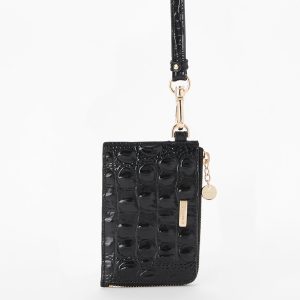 Black Melbourne swatch