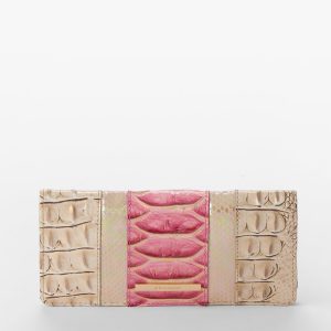 Multi Resort swatch