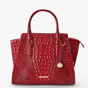Volcanic Red Melbourne swatch