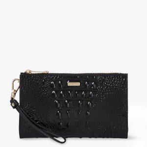 Black Melbourne swatch
