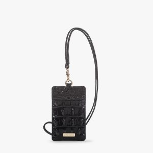Black Melbourne swatch