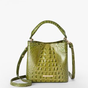 Olive Ombre Melbourne swatch