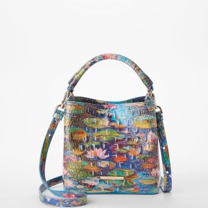 Waterlily Melbourne swatch