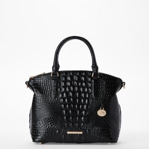 Black Melbourne swatch